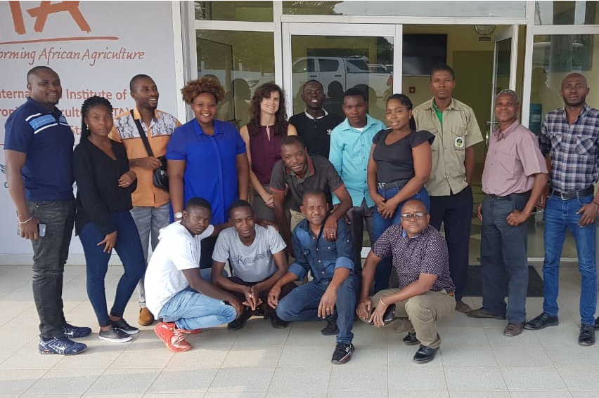 Nicole Lee pictured with IPM and pesticide safety training course participants in Nampula, Mozambique.