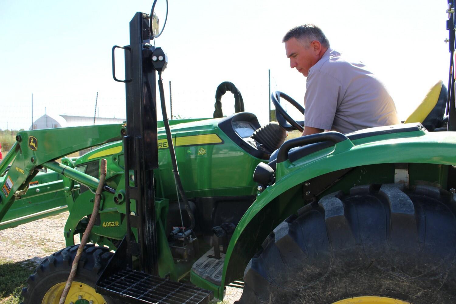 Illinois AgrAbility celebrates 30 years of helping farmers, families