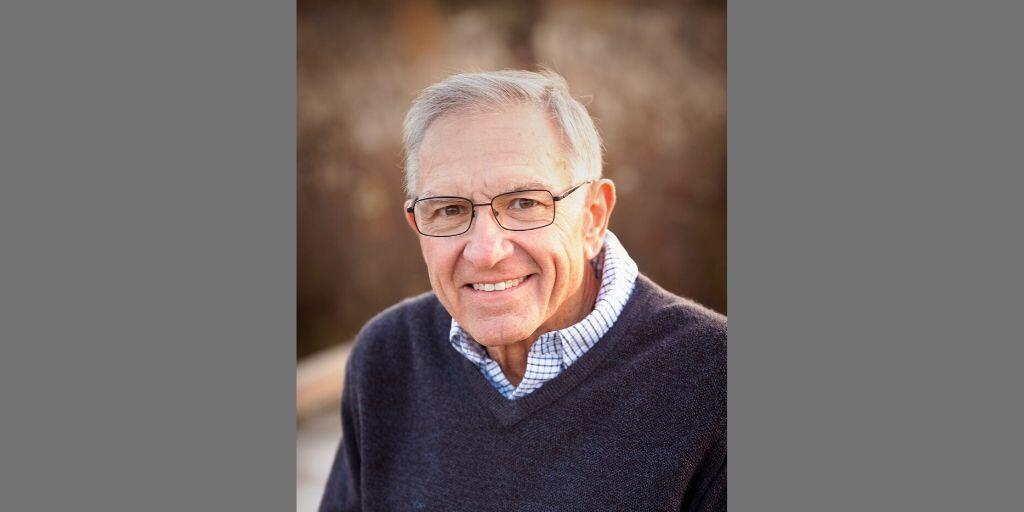Wayne Banwart, former assistant and interim associate dean of academic programs and Honors Program, passes away Wayne Banwart, former assistant and interim associate dean of academic programs and Honors Program, passes away