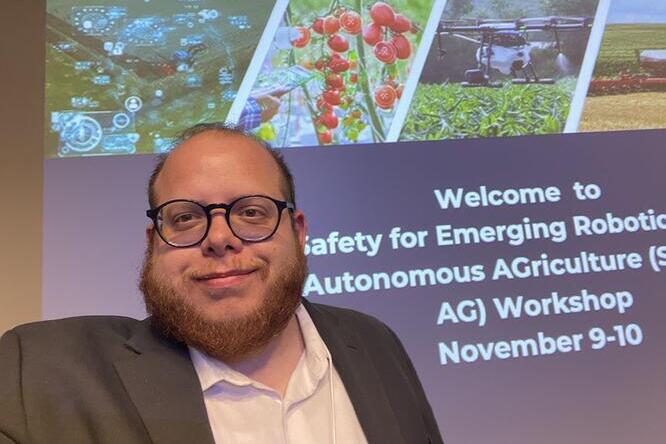Salah Issa welcomes participants at the U of I Safer Ag Workshop. Salah Issa at Ag Safety Workshop