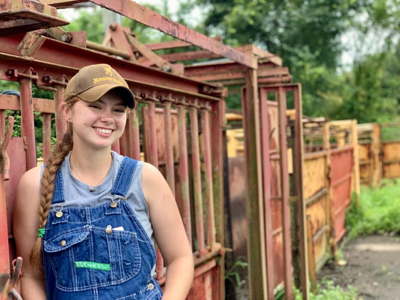 Illinois program turns cowgirl dreams into livestock research reality