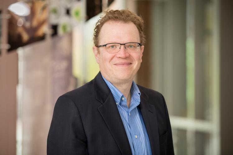 Illinois-led project to sequence 400 soybean genomes, improve future ...